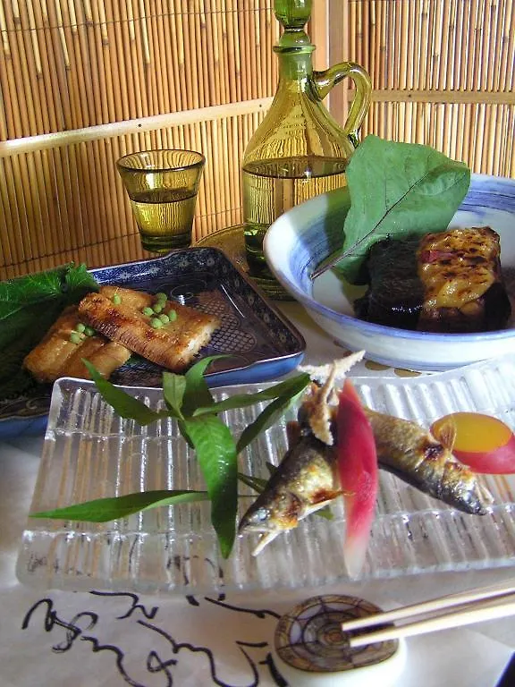 旅館 東伏見宮家別邸 料理旅館　吉田山荘 京都市