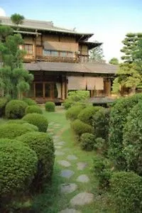 東伏見宮家別邸 料理旅館　吉田山荘 京都市